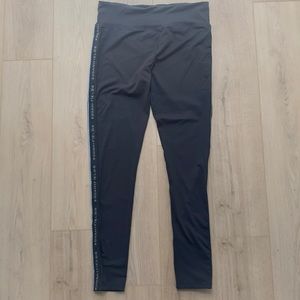Rodan and Fields Leggings Large